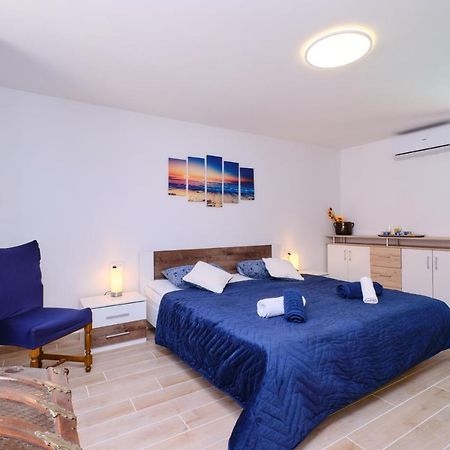 Apartment Kaleta Sveti Jakov Zewnętrze zdjęcie